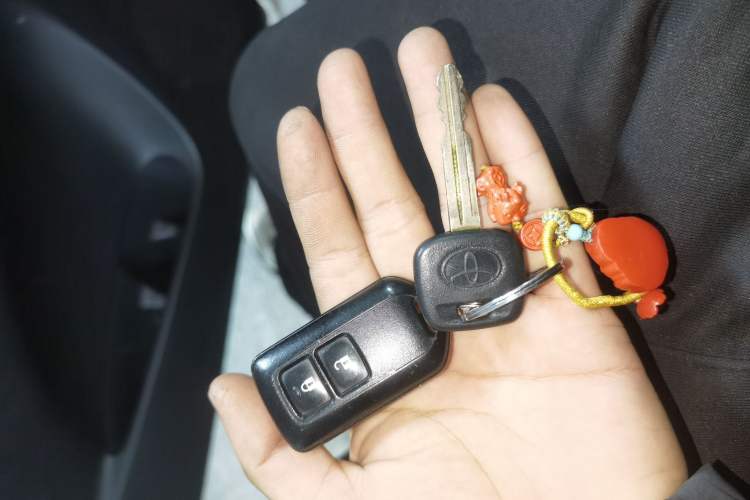 Used Toyota YARiS L 2020 1.5L CVT Leading Edition