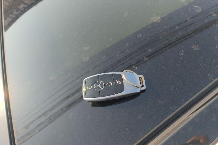 Used Mercedes-Benz C-Class 2017 Facelift C 200 L Sport Edition