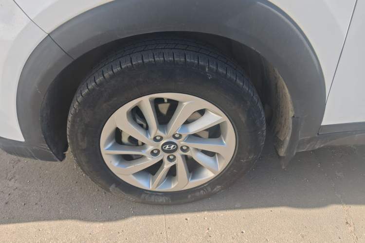 Used Hyundai Tucson 2018 1.6T Dual-Clutch Two-Wheel Drive 15th Anniversary Special Edition