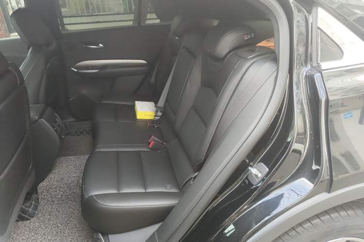 Used Cadillac XT4 2018 28T Two-Wheel Drive Leading Version
