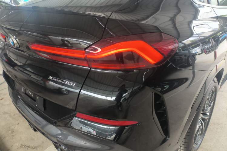 Used BMW X6 2023 xDrive30i M Sport Package