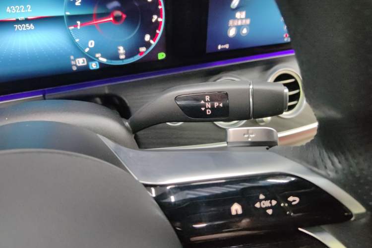 Used Mercedes-Benz E-Class 2021 Restyled E 260 Luxury Sports Edition
