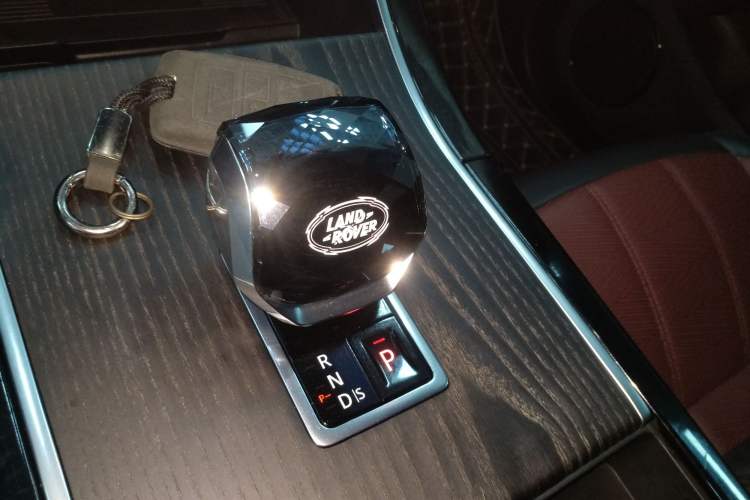 Used Land Rover Range Rover Evoque 2024 Aurora L 249 PS Glowing Limited Edition