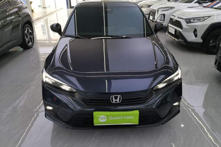 Used Honda Civic 2022 240TURBO CVT Dynamic Edition
