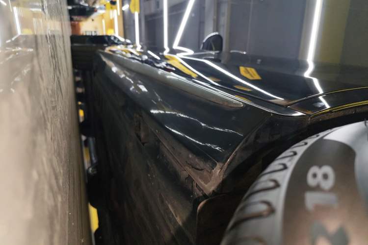 Used Mercedes-Benz E-Class New Energy 2022 Restyled E 350 e L Plug-in Hybrid Sports Sedan
