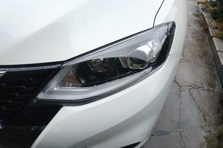 Used Nissan Tiida 2021 1.6L CVT Smart Drive Edition
