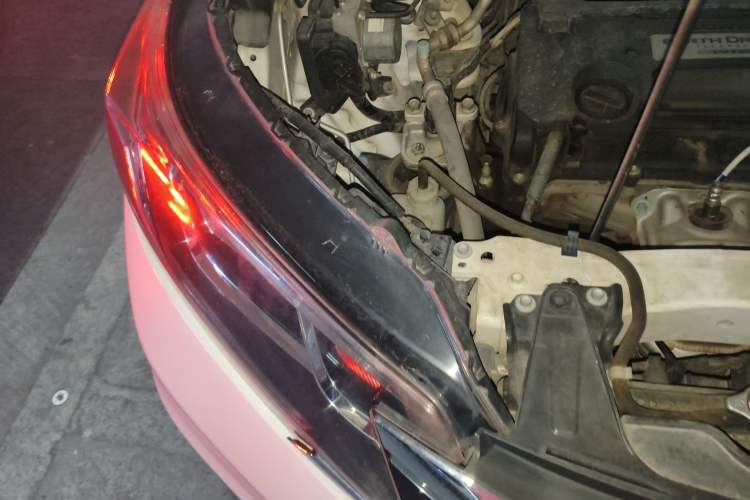 Used Honda CR-V 2015 2.4L four-wheel drive luxury version
