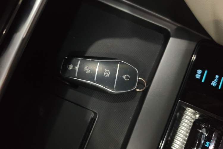 Used BYD Song PLUS New Energy 2025 DM-i Smart Drive 112KM Prestige Model