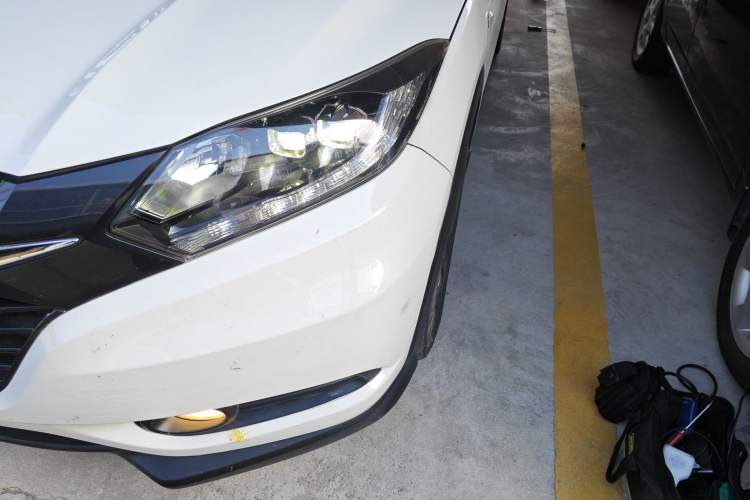 Used Honda Vezel 2017 1.8L CVT Front-Wheel Drive Pioneer Edition