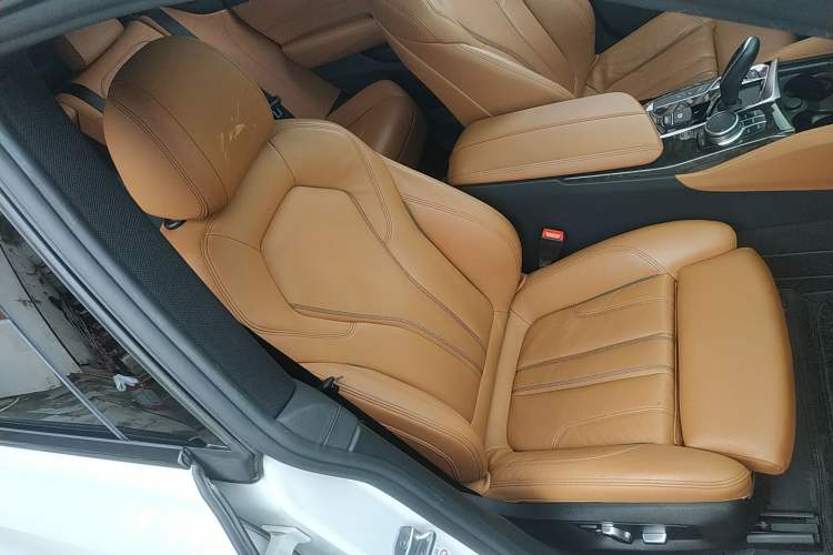 Used BMW 6 Series GT 2019 630i M Sport Package
