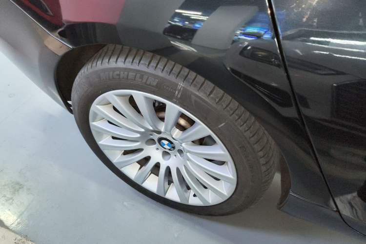 Used BMW 5 Series GT 2015 535i Leading Model