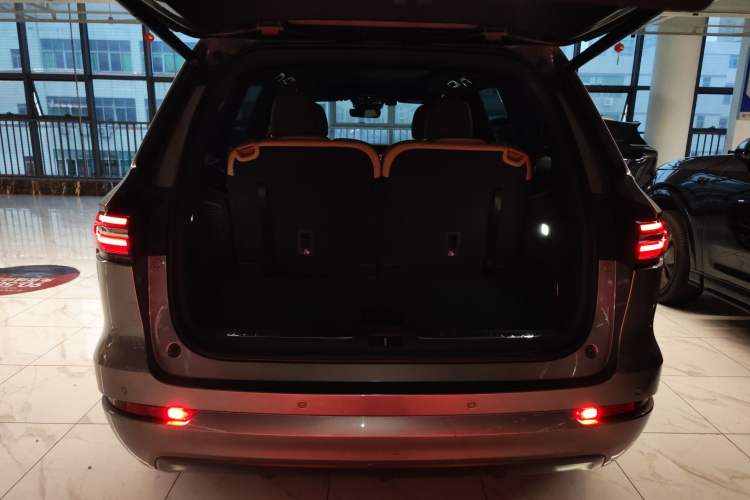 Used Li Auto ONE 2021 Extended-Range 6-Seater Version
