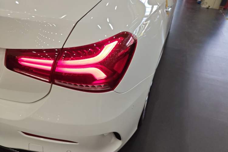 Used Mercedes-Benz A-Class 2022 Restyled A 200 L Sport Sedan Fashion Version
