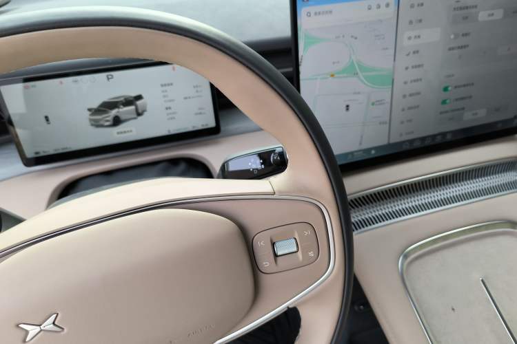 Used XPeng X9 2025 740 Ultra-Long Range Max