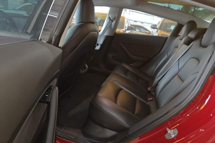 Used Tesla Model 3 2019 Standard Range Rear-Drive Upgraded Version
