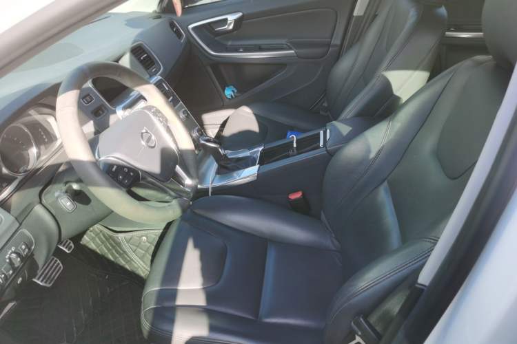 Used Volvo S60 2019 S60L Facelift T5 Intelligent Advanced Edition
