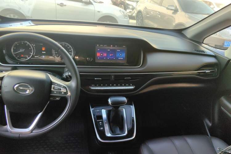 Used GAC Trumpchi M6 2019 270T Automatic Luxury Edition (6-seater) - China V Standard