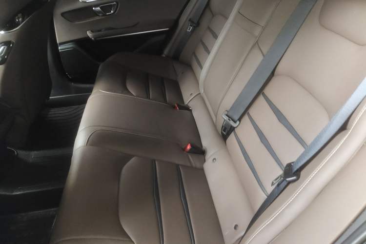 Used BYD Han 2020 DM Four-Wheel Drive Performance Edition Luxury Model