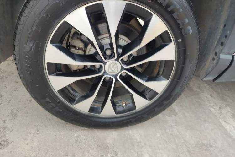 Used Baojun 530 2021 Global Car Anniversary Edition 1.5T Manual Luxury Model 6 Seats