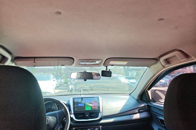 Used Toyota YARiS L 2017 1.5E CVT Dynamic Edition
