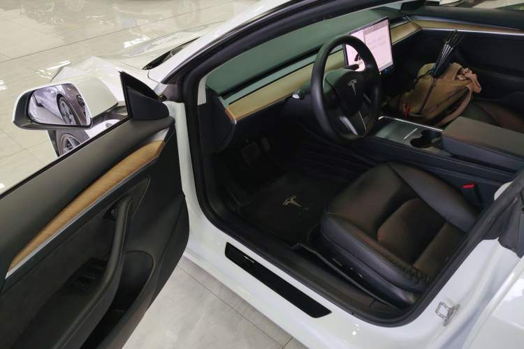 Used Tesla Model 3 2021 Standard Range Rear-Drive Upgraded Version