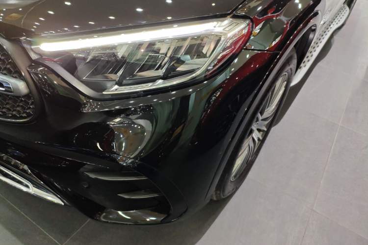 Used Mercedes-Benz GLC 2024 Refreshed GLC 300 L 4MATIC Dynamic Version 5 Seats