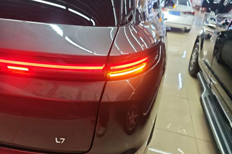 Used Li Auto L7 2023 Air model