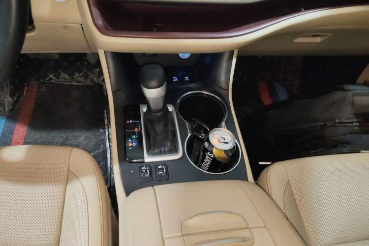 Used Toyota Highlander 2015 2.0T Four-Wheel Drive Luxury Edition 7-Seater
