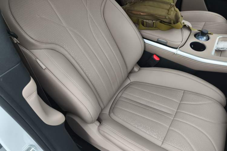 Used XPeng G9 2025 625 Long-Range Max
