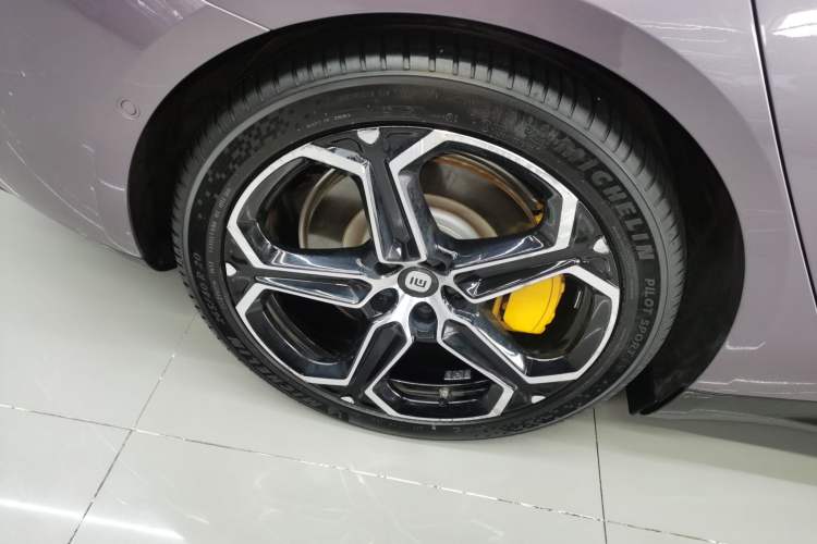 Used  SU7 2024 Four-Wheel Drive Ultra-Long Range Advanced Intelligent Driving Max Edition