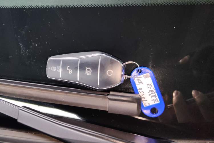 Used BYD Han 2024 DM-i Glory Edition 121KM Elite Model
