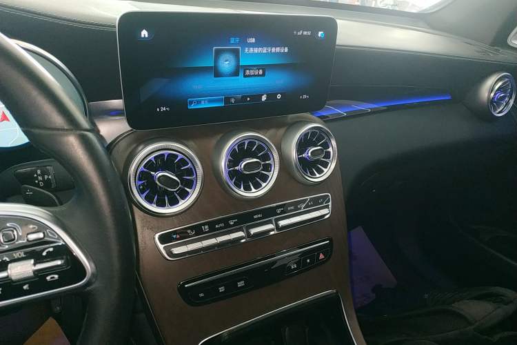 Used Mercedes-Benz GLC 2020 GLC 260 L 4MATIC Luxury Model
