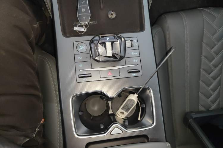 Used BYD Song L DM-i 2025 Intelligent Driving Version 160 km Beyond-Range Type