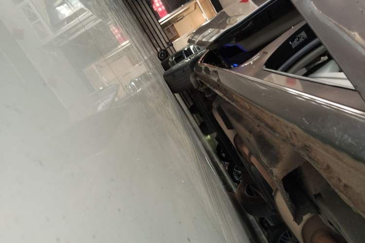 Used Buick GL8 2022 Land Cruiser Executive Class 652T Comfort Model
