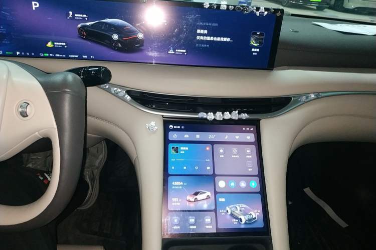 Used  L6 2024 Max Standard Edition
