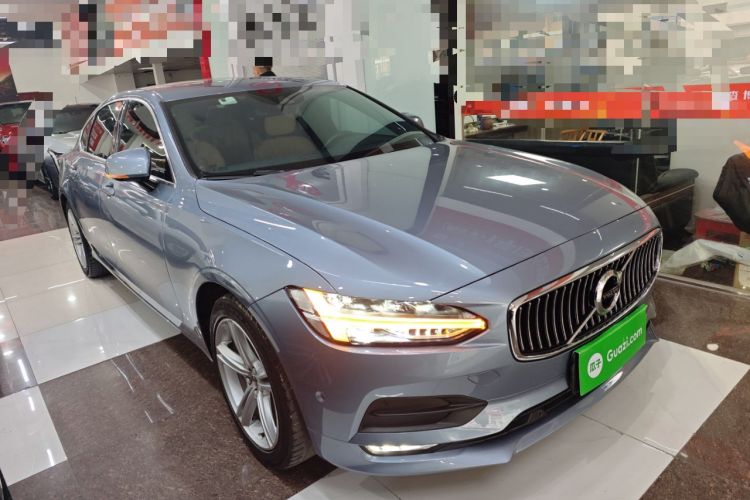 Used Volvo S90 2018 T4 Zhiyuan Edition
