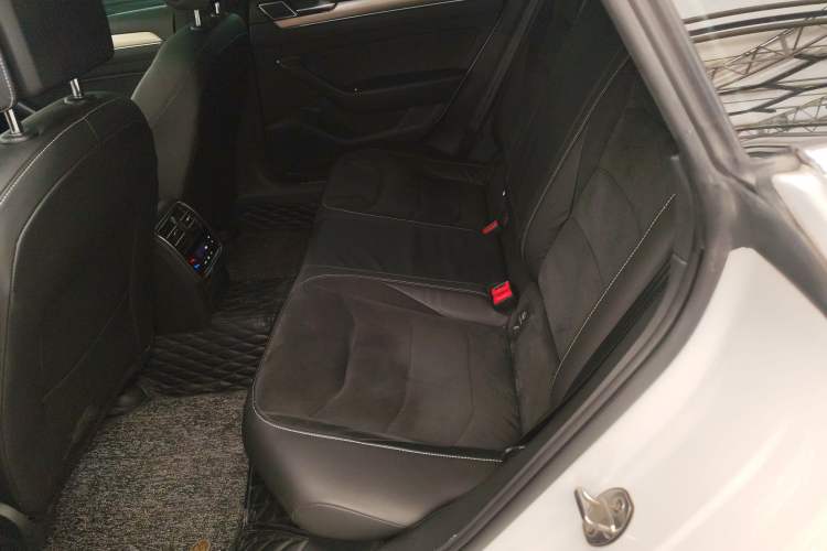 Used Volkswagen FAW-Volkswagen CC 2020 330TSI Huayan Edition China VI Standard
