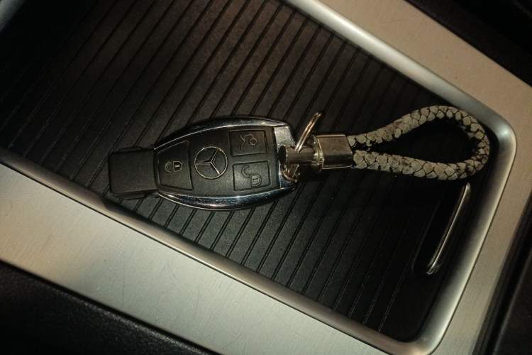 Used Mercedes-Benz GLK-Class 2013 GLK 300 4MATIC Fashion Model