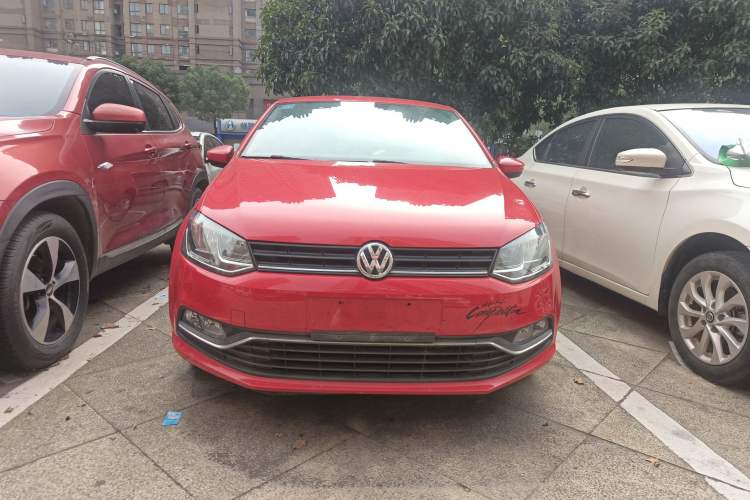 Used Volkswagen Polo 2016 1.6L Automatic Comfort Model
