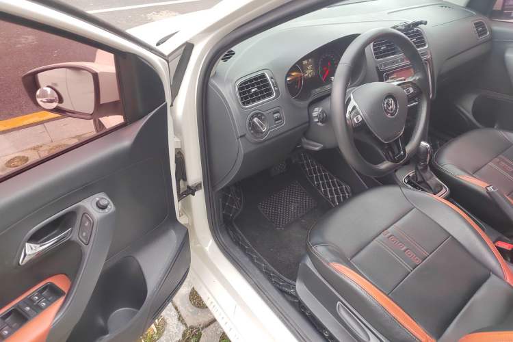 Used Volkswagen Polo 2018 1.5L Automatic Enjoyment Model