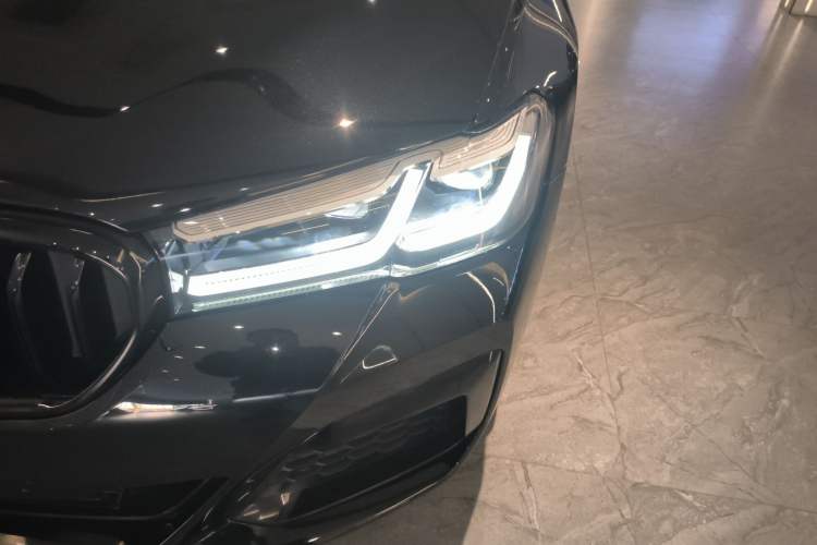 Used BMW 5 Series 2021 Restyled 530Li Luxury Edition M Sport Package
