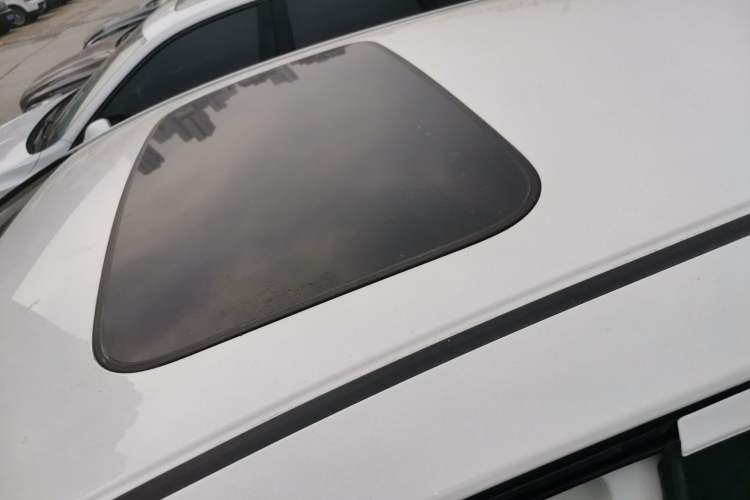 Used Honda Fit 2018 1.5L CVT Comfort Sunroof Version