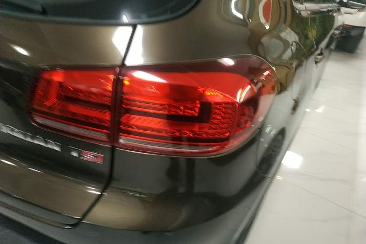 Used Volkswagen Tiguan 2015 1.8TSI Automatic Two-Wheel Drive Luxury Model
