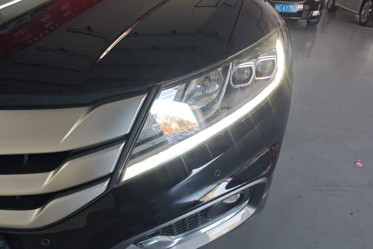 Used Honda Crosstour 2014 2.4L Luxury Edition
