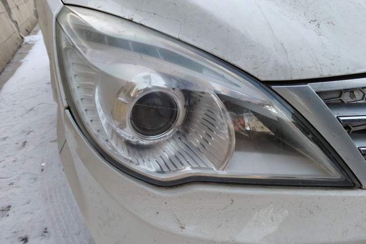 Used BAIC Weiwang M20 2014 1.5L Basic Version DAM15DL