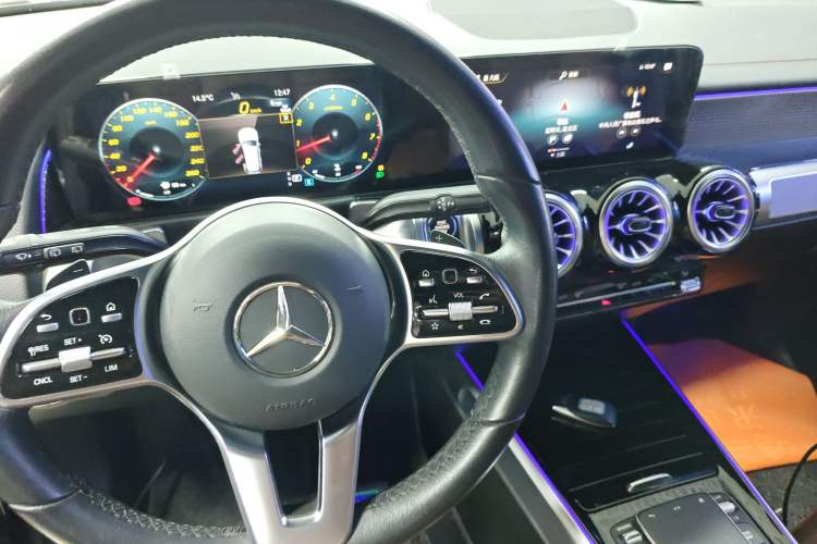 Used Mercedes-Benz GLB 2023 GLB 220 Fashion Model
