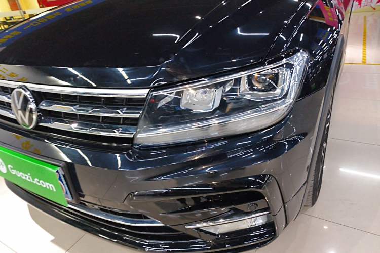 Used Volkswagen Tiguan L 2021 330TSI Automatic Two-Wheel Drive R-Line Enhanced Edition
