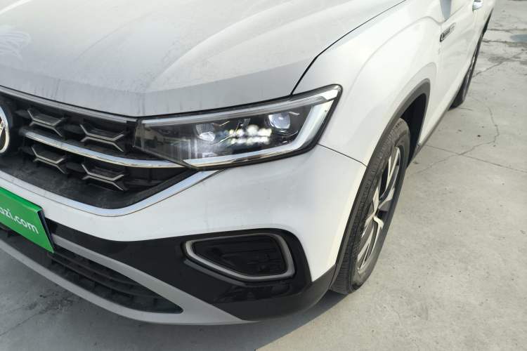 Used Volkswagen Tayron 2024 300TSI Two-Wheel-Drive Luxury Plus Advanced Version