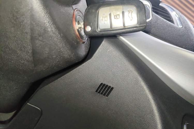 Used Geely Auto Vision 2017 1.5L Manual Happiness Edition
