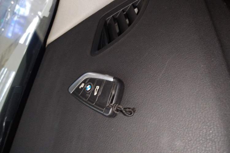 Used BMW X1 2020 sDrive20Li Premium Edition
